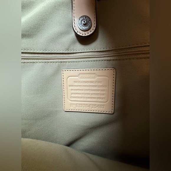 Authentic COACH Peyton Embossed Signature Patent Leather Satchel (EUC-No Flaws) - Picture 6 of 7